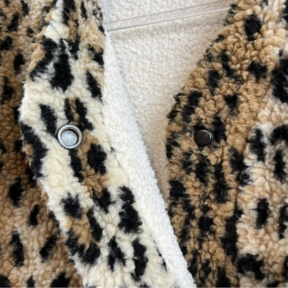 Blank NYC Fleece Leopard Print Faux Leather Trim Coat Jacket Beige Tan Sz Small - Picture 8 of 13